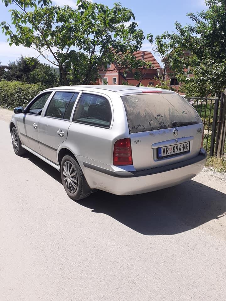 Ceo-auto-u-delovima