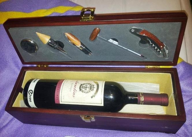 Vinski set sa flasom