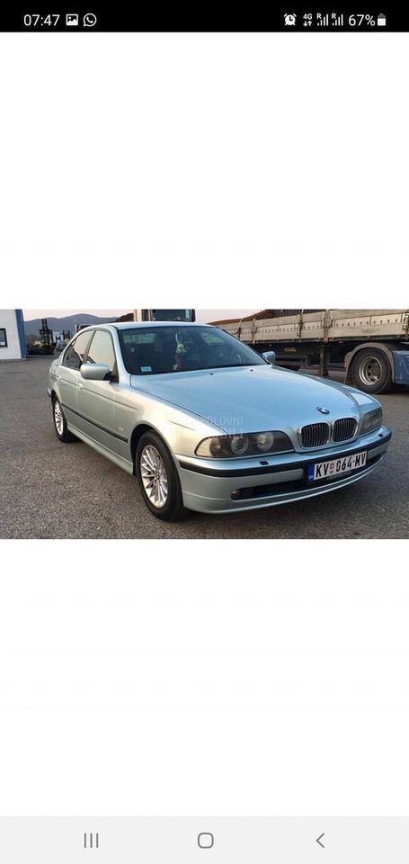 BMW-523I