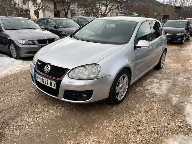 VW GOLF V