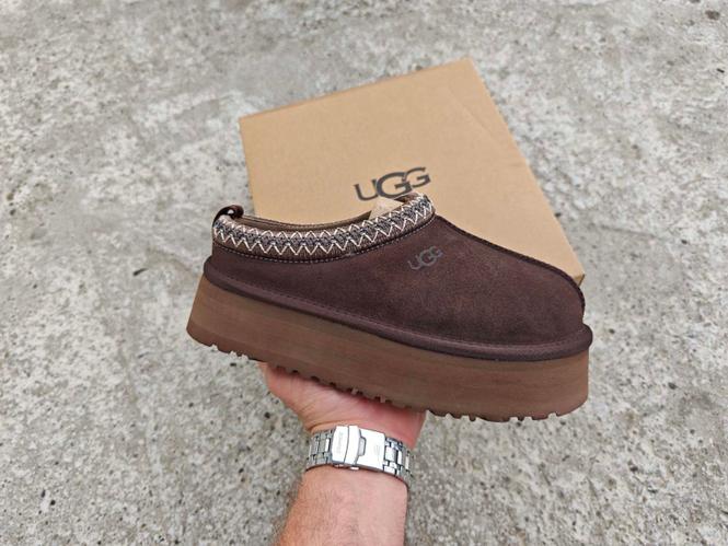 UGG Tazz