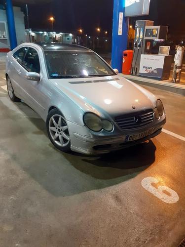 Mercedes C200  Kupe