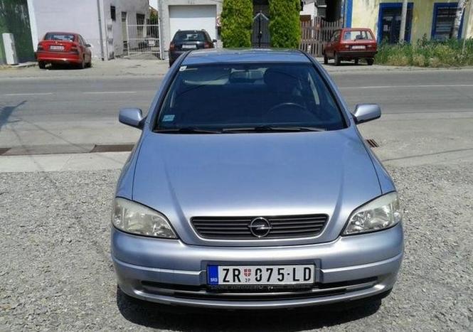Opel Astra G 1.7 Dti -01