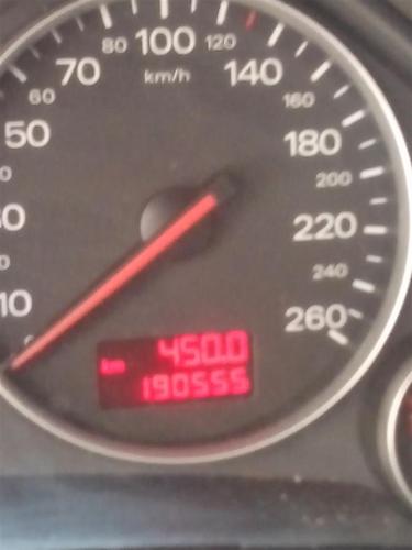 Audi A4 -04