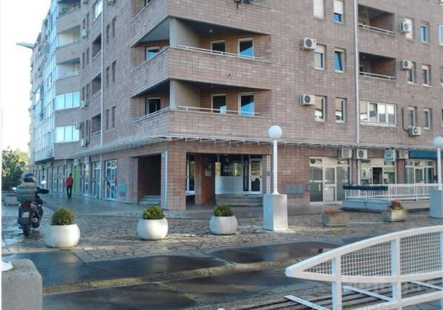 Oglas Stan Od 87m2 U Novi Beograd Yubc Iznajmljuje Se Beograd Nekretnine Stanovi Stan Od 87m2 U Novi Beograd Yubc Broj Soba 4 Adresa Bulevar Mihajla Pupina 10 Cena Iznajmljivanja Povrsina 87