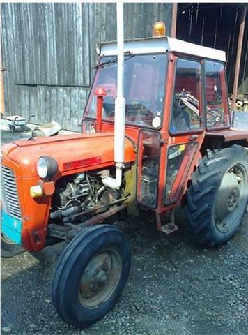 Traktor IMT 539
