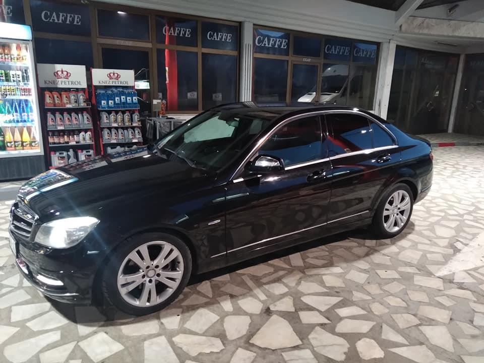 Mercedes-c220-restajling-model-jedinstven-2008