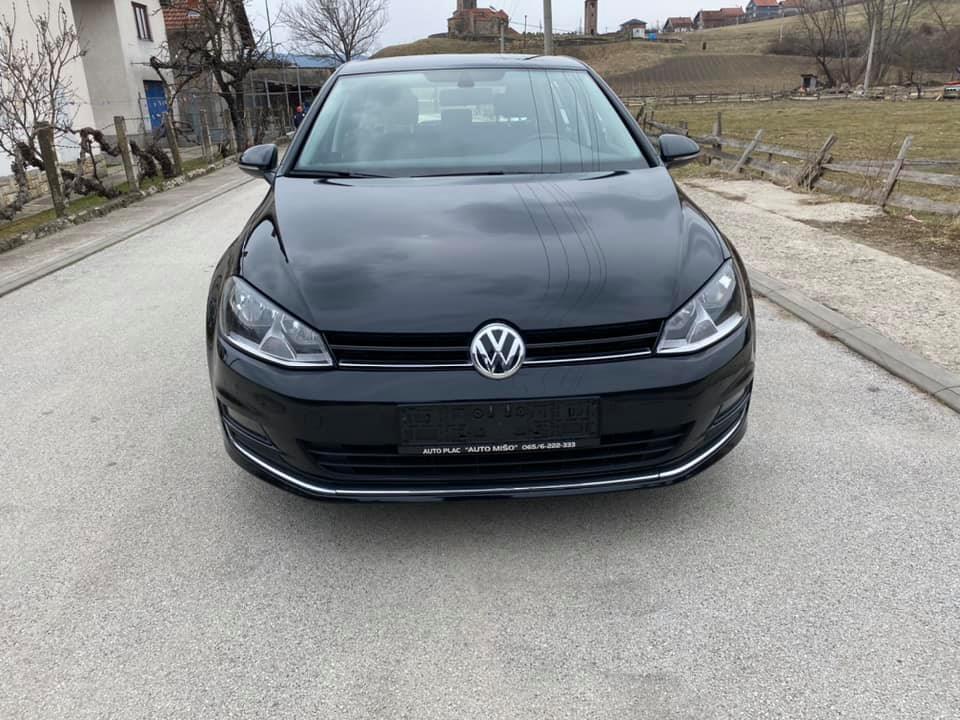 VW-GOLF-VII