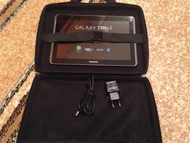 Tablet-Samsung-tab2-5100-u-torbici