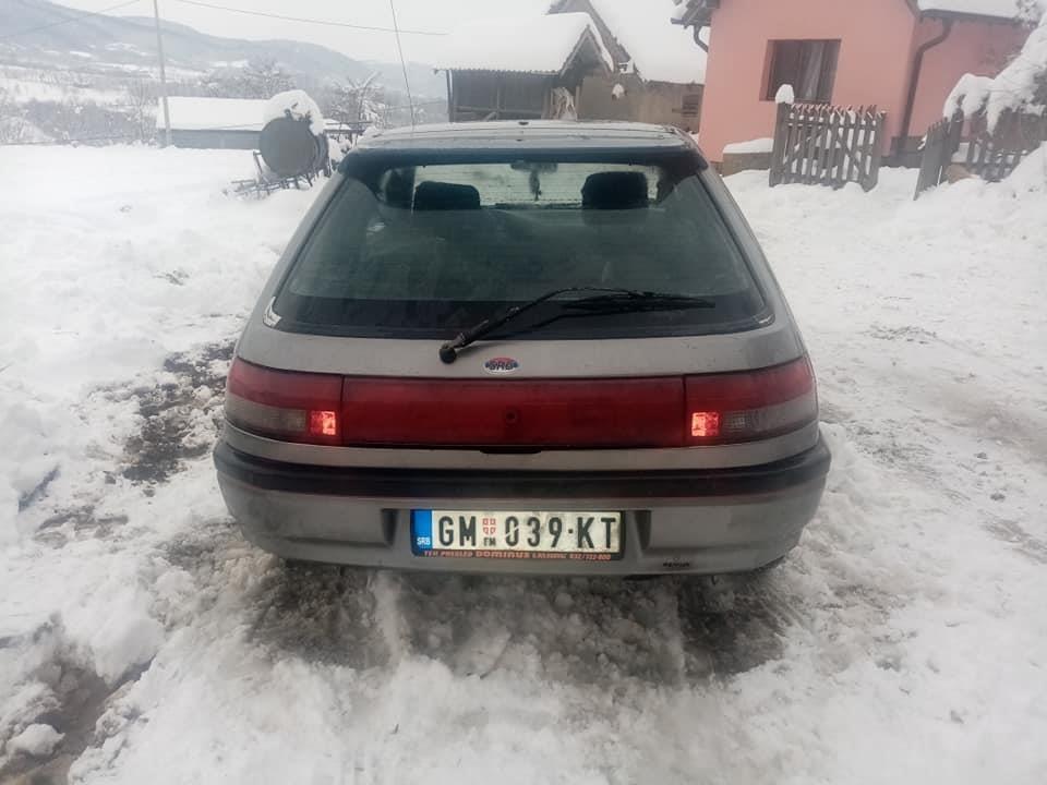 Mazda-323