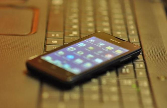 Huawei Ascend y300, black