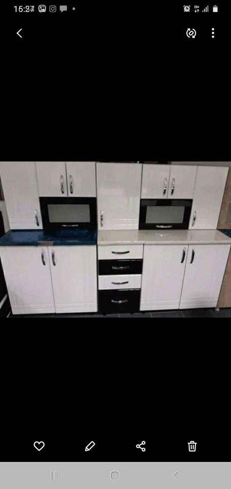 Play-Kitchens