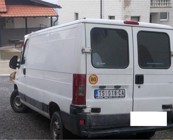 Peugeot Bokser hitno -02
