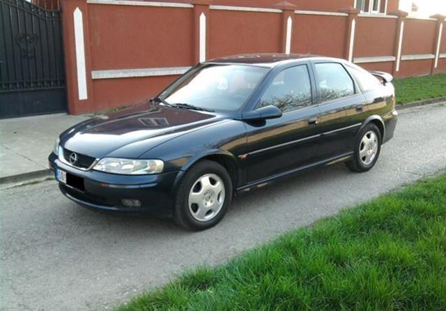 Opel Vectra 2.0 DTI -02