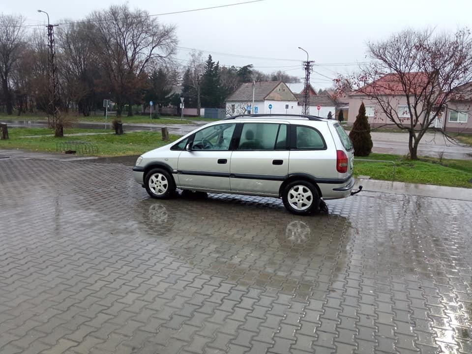 Opel-Zafira