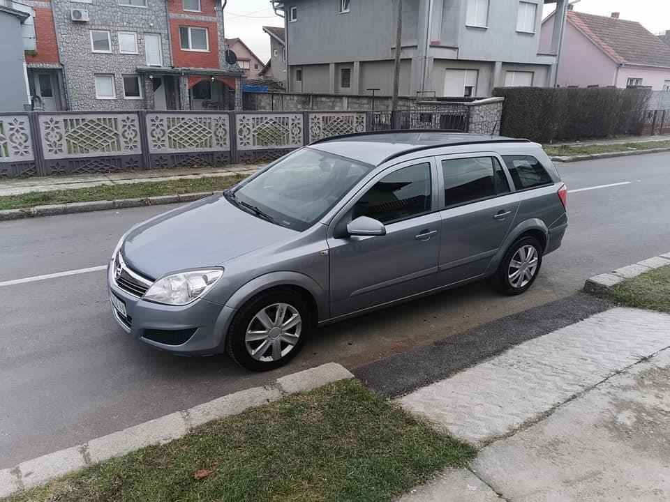 Opel-Astra-H-1-9cdti-2008-god-----------