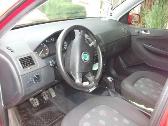 2003-Skoda-fabia-1-2
