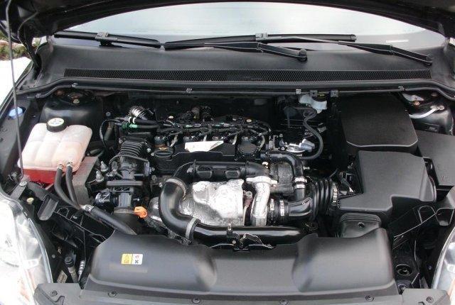 Ford-Focus-1-6-TDCi-2009