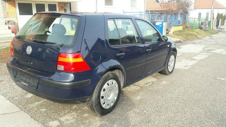 Golf--4--1-9-SDI--2002g