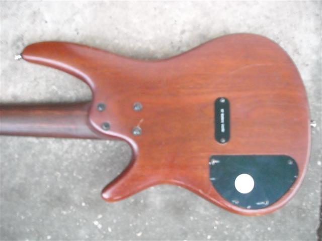 Ibanez-bass-SR505