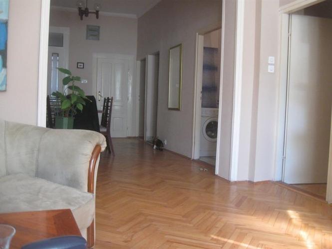 Stan 95m2 u Savamala