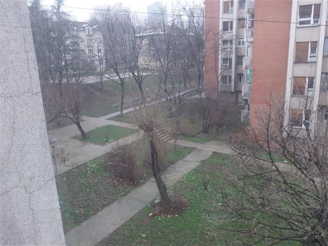 Stan 75m2  u Beogradu
