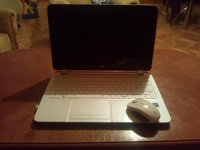LAPTOP HP