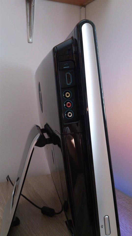 HP-TouchSmart-600-1410-23--Intel-core-i3-4GB-1-5-T