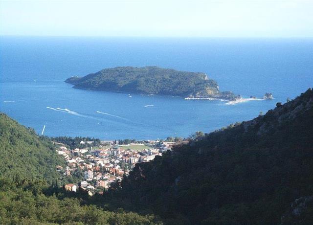 Kuca-u-Budva-Markovici