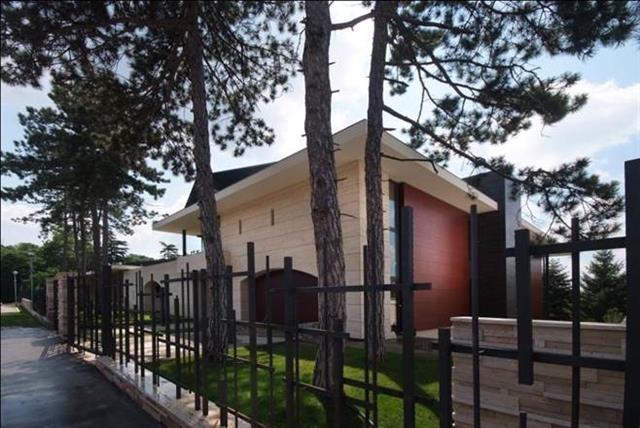 Poslovno-stambeni-objekat-1580m2
