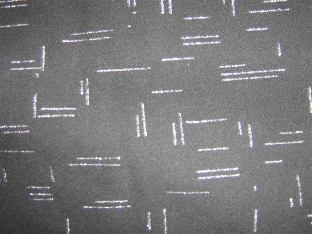 Crno-srebrne-pantalone