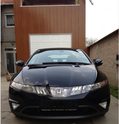 Honda-Civic-1-4-benz--08--