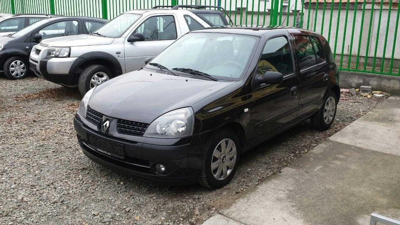Renault-Clio-1-5-DCI--04