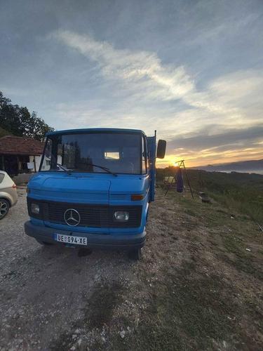Mercedes 608