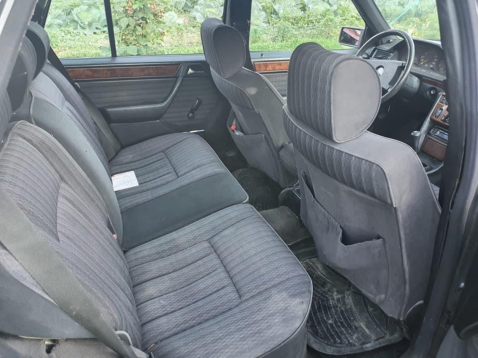 Mercedes-E250D