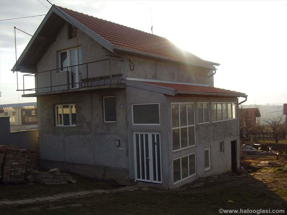 Zvezdara-prodaja-uknjizene-kuce