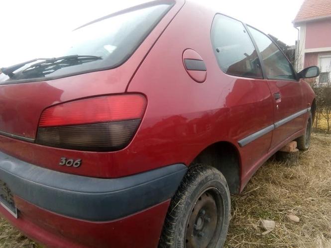 Delovi 306 Pezo