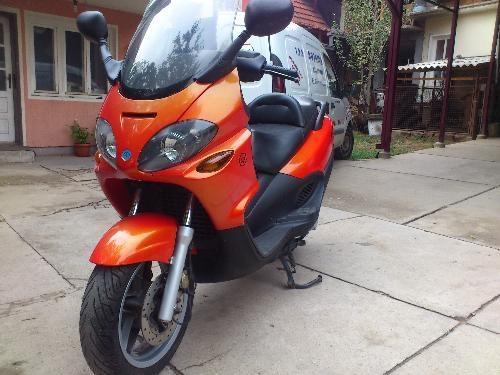 Piaggio-X9-250-Evolution