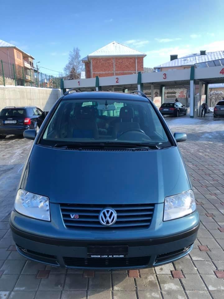 VW-Sharan-2-8b-4motion