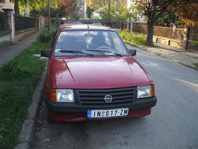 Opel-Corsa--88
