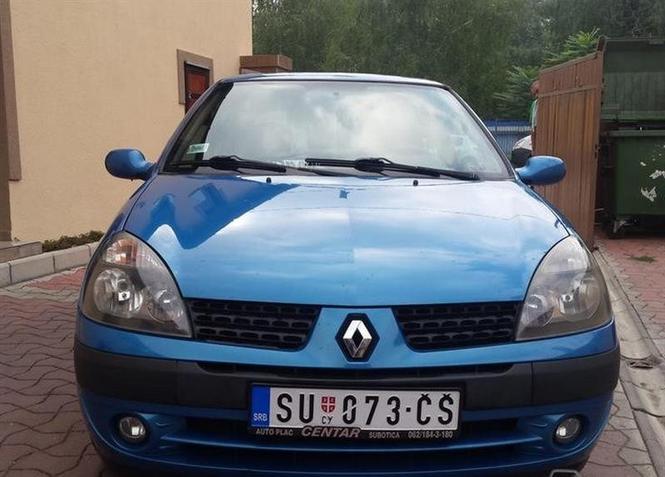 Renault Clio 1.2 16v -01
