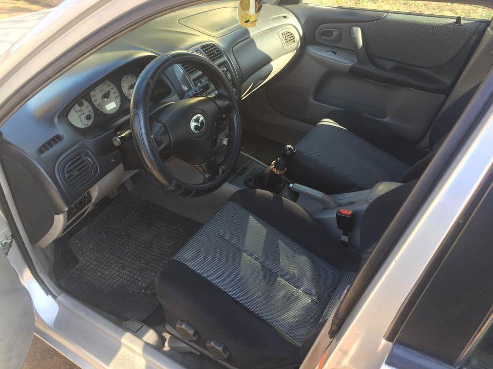 MAZDA-323F