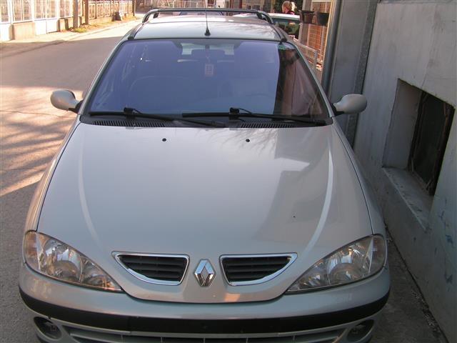 Renault Megane -01