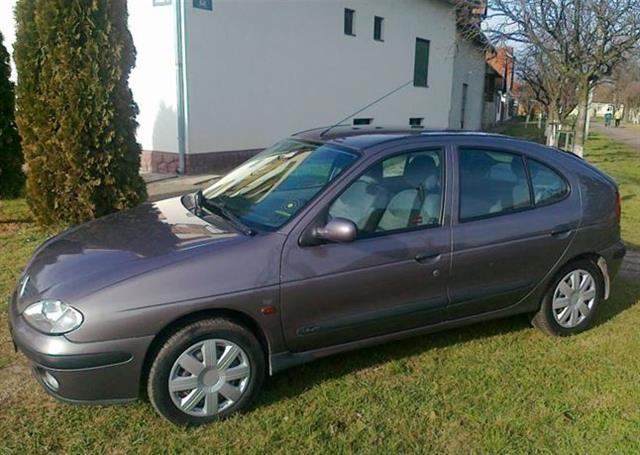 Renault-Megane-1-9-dti--01