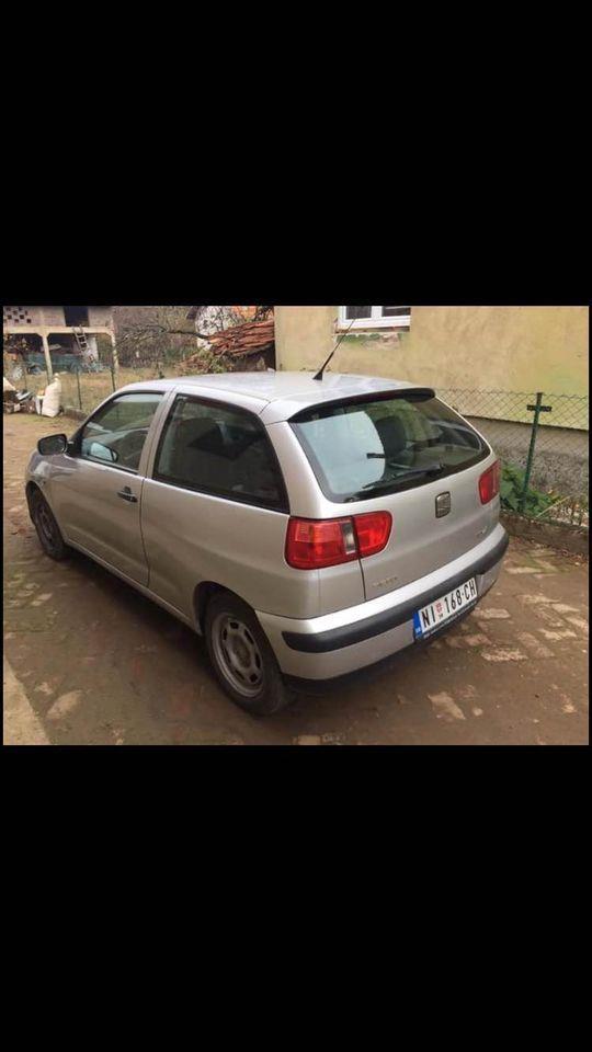 SEAT-IBIZA