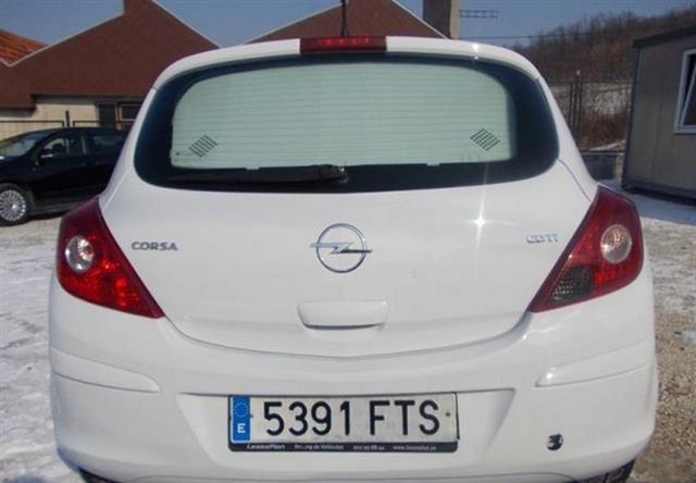 Opel-Corsa-1-3-CDTi--07