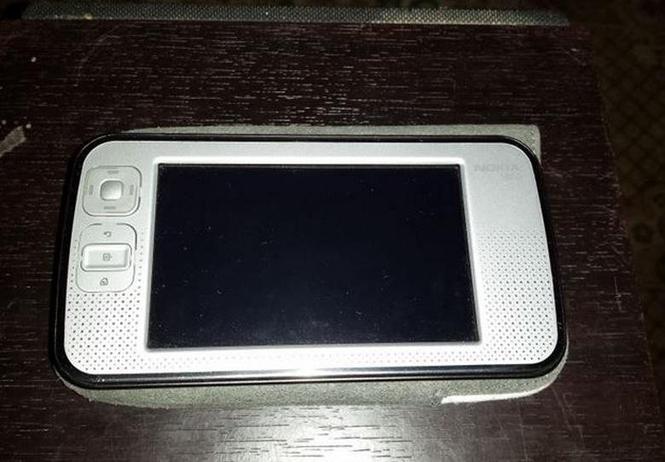 Nokia N800