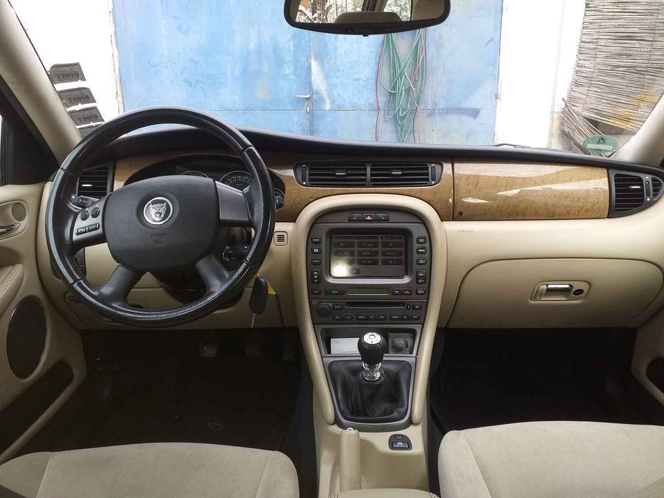 JAGUAR-Xtape-2-0d-2004g