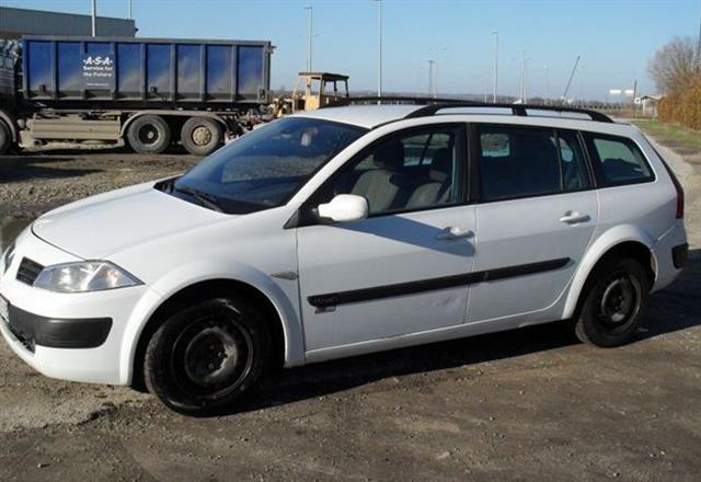 Renault-Megane-DCi--03