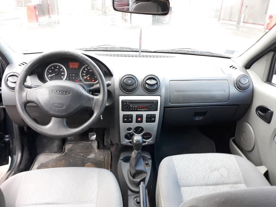 Dacia-Logan